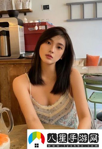 初中學(xué)生張婉瑩用筆自愈大全：探尋她如何通過(guò)書寫治愈內(nèi)心的秘密成為同齡人的心靈導(dǎo)師！