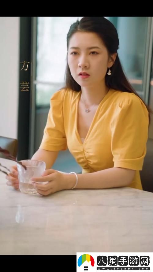少女偷偷在線觀看免費(fèi)播放電視劇